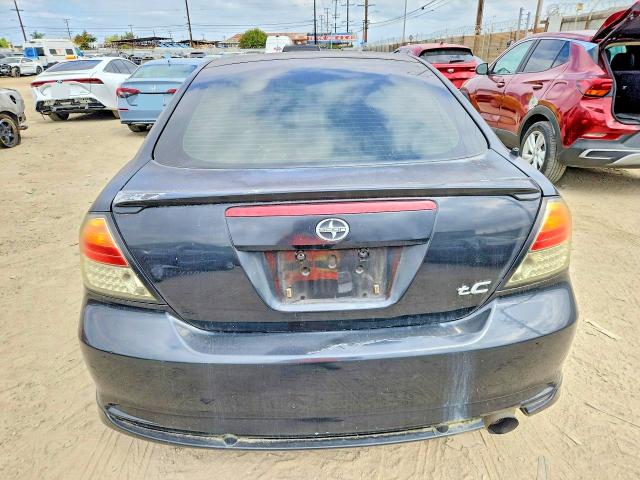 68712606 :رقم المزاد ، JTKDE167X70189482 vin ، 2007 Toyota Scion Tc مزاد بيع