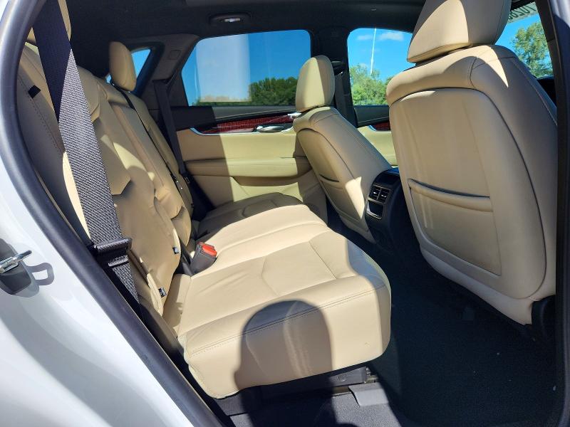 70283626 :رقم المزاد ، 1GYKNDRS2KZ196912 vin ، 2019 Cadillac Xt5 مزاد بيع