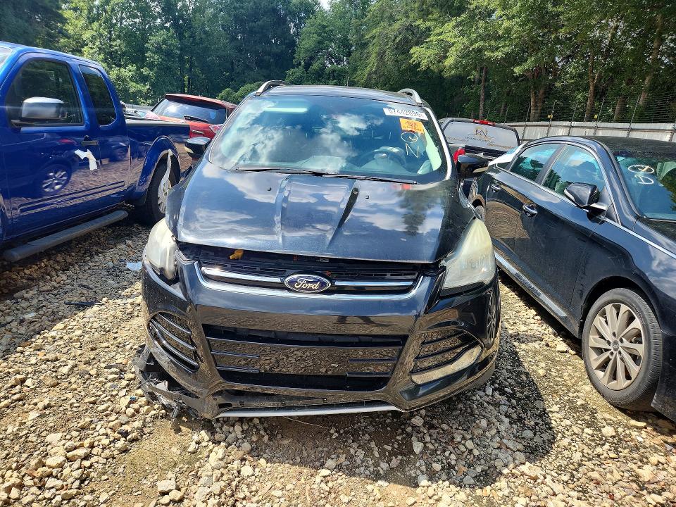 2014 Ford Escape მანქანა იყიდება აუქციონზე, vin: 1FMCU0J91EUD13679, აუქციონის ნომერი: 67442896