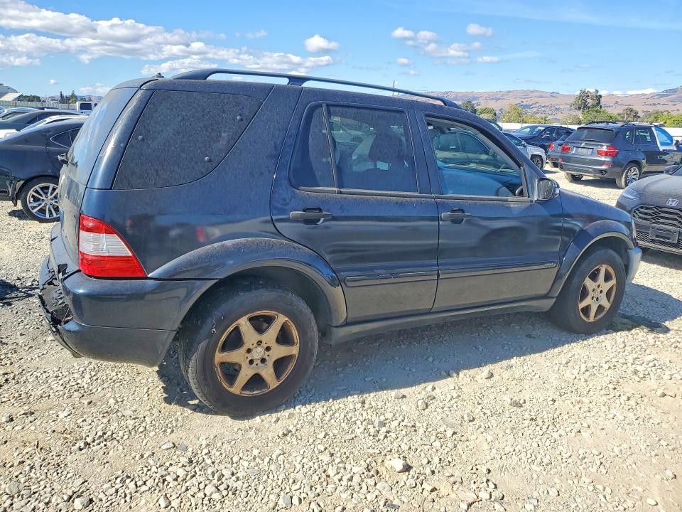 2002 Mercedes-benz Ml მანქანა იყიდება აუქციონზე, vin: 4JGAB54E82A307930, აუქციონის ნომერი: 67678926