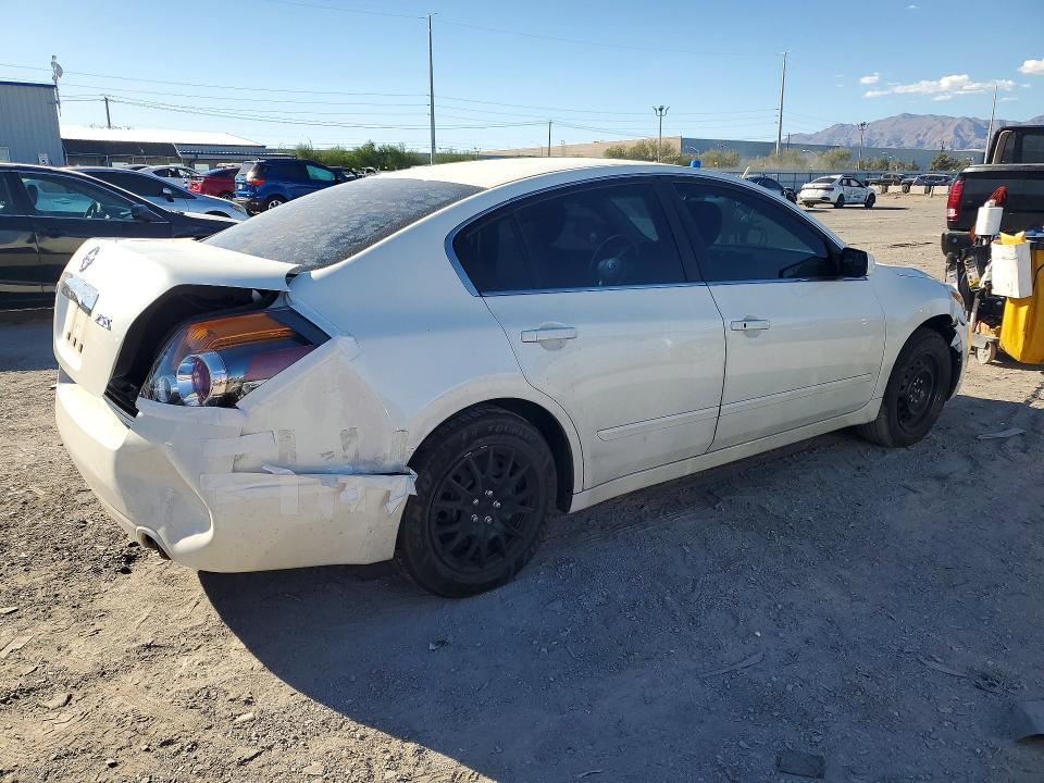 2012 Nissan Altima მანქანა იყიდება აუქციონზე, vin: 1N4AL2AP3CN550325, აუქციონის ნომერი: 69321276