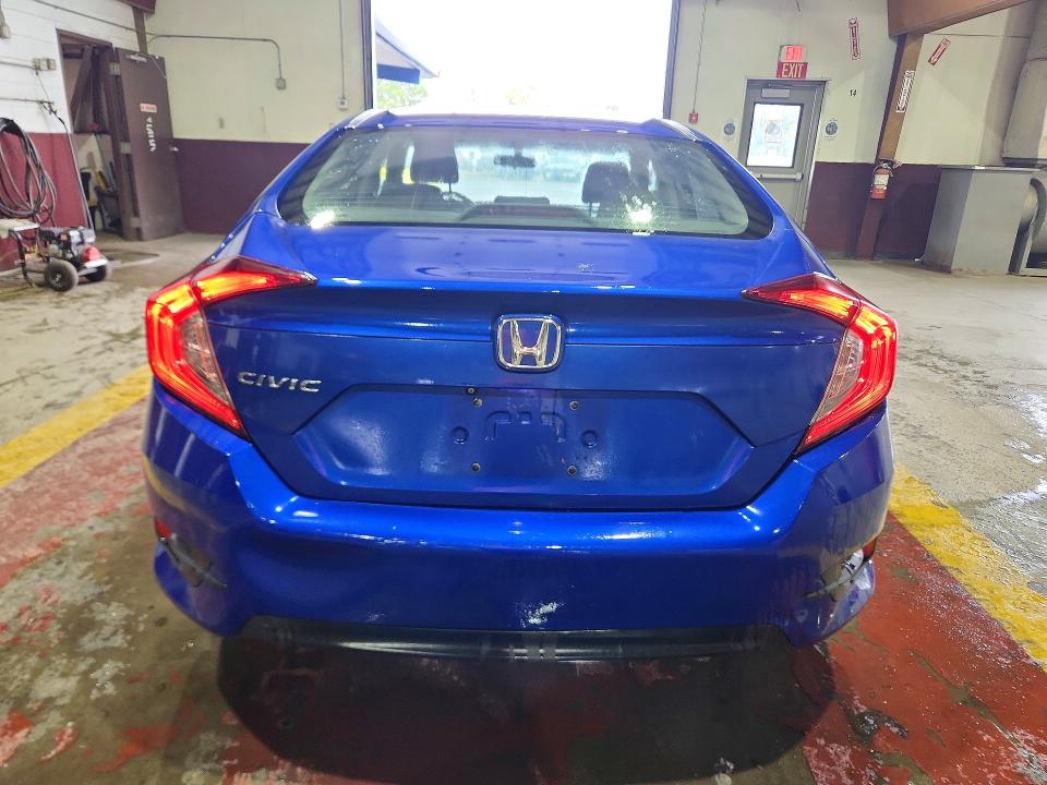 70347036 :رقم المزاد ، 2HGFC2F55HH564719 vin ، 2017 Honda Civic مزاد بيع