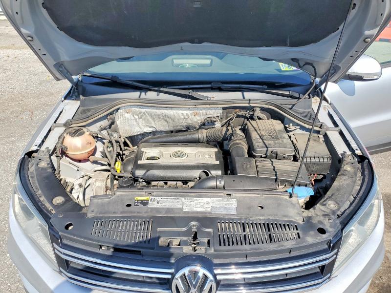 67499616 :رقم المزاد ، WVGBV7AX4GW555132 vin ، 2016 Volkswagen Tiguan مزاد بيع