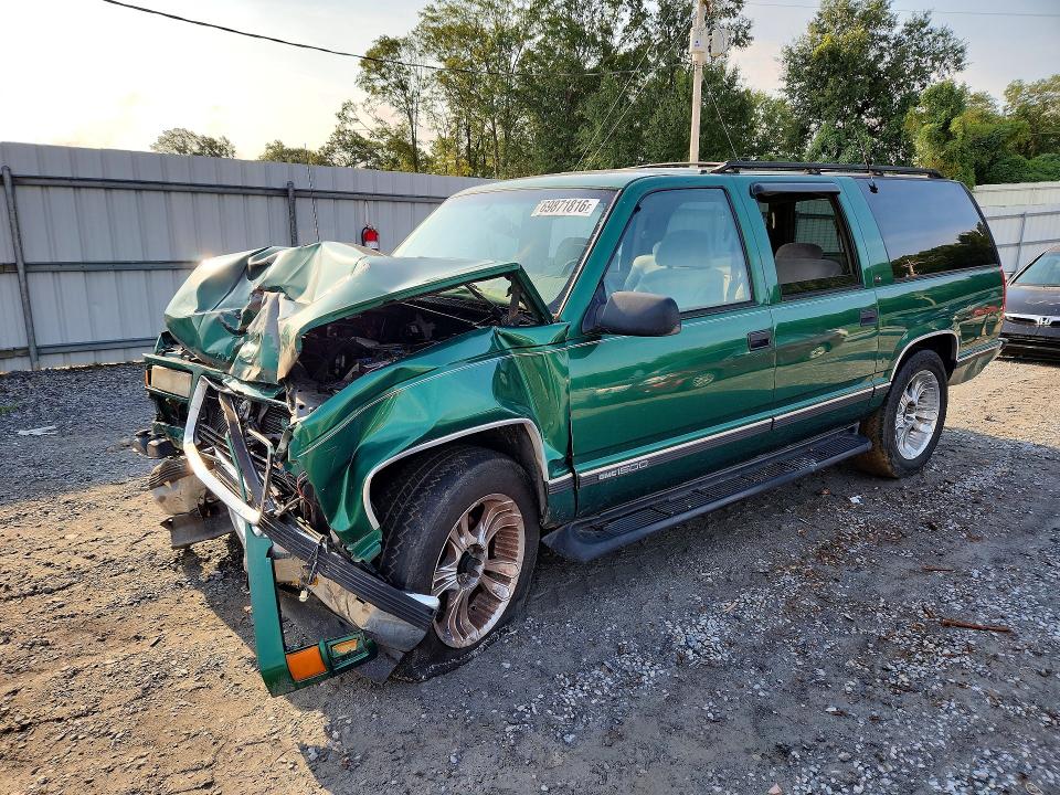 1999 Gmc Suburban მანქანა იყიდება აუქციონზე, vin: 3GKEC16R6XG518925, აუქციონის ნომერი: 69871816