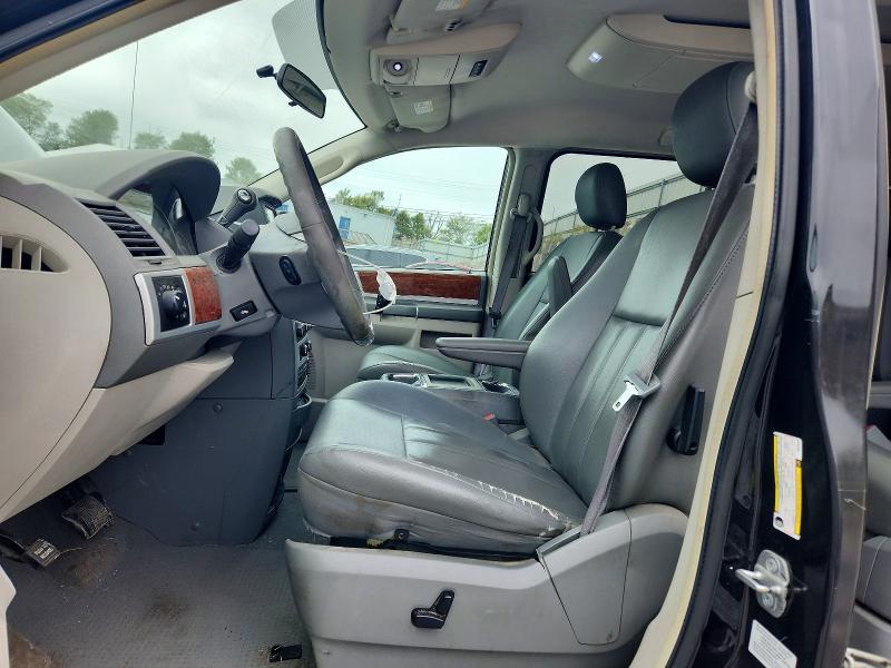 Продажа на аукционе авто 2009 Chrysler Town & Country, vin: 2A8HR541X9R528326, номер лота: 69576006
