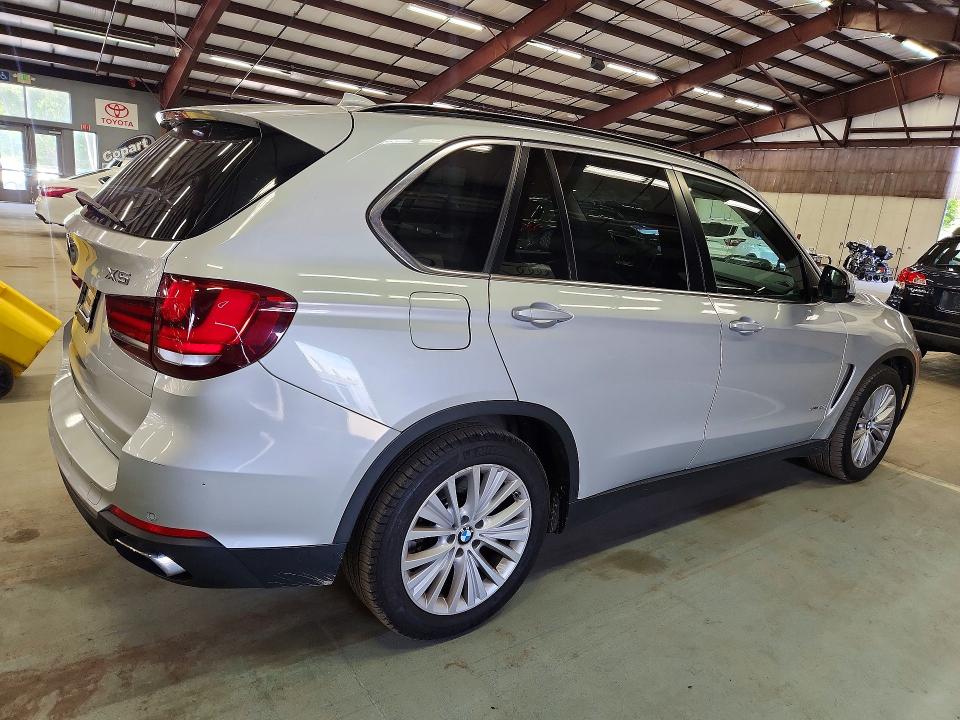 68744326 :رقم المزاد ، 5UXKR6C56E0J72113 vin ، 2014 Bmw X5 مزاد بيع