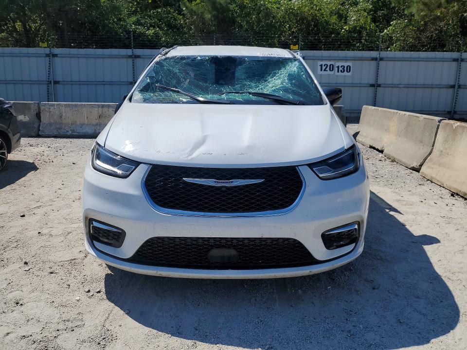 Продаж на аукціоні авто 2026 Chrysler Pacifica, vin: 2C4RC1BG7TR196933, номер лоту: 69534826