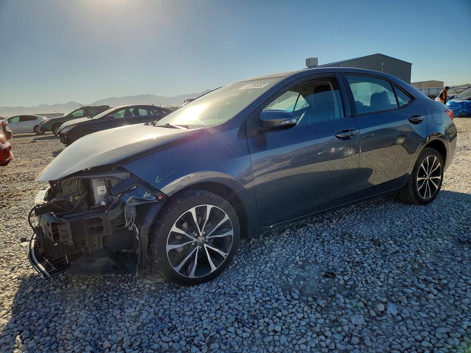 67658226 :رقم المزاد ، 2T1BURHEXHC888078 vin ، 2017 Toyota Corolla مزاد بيع