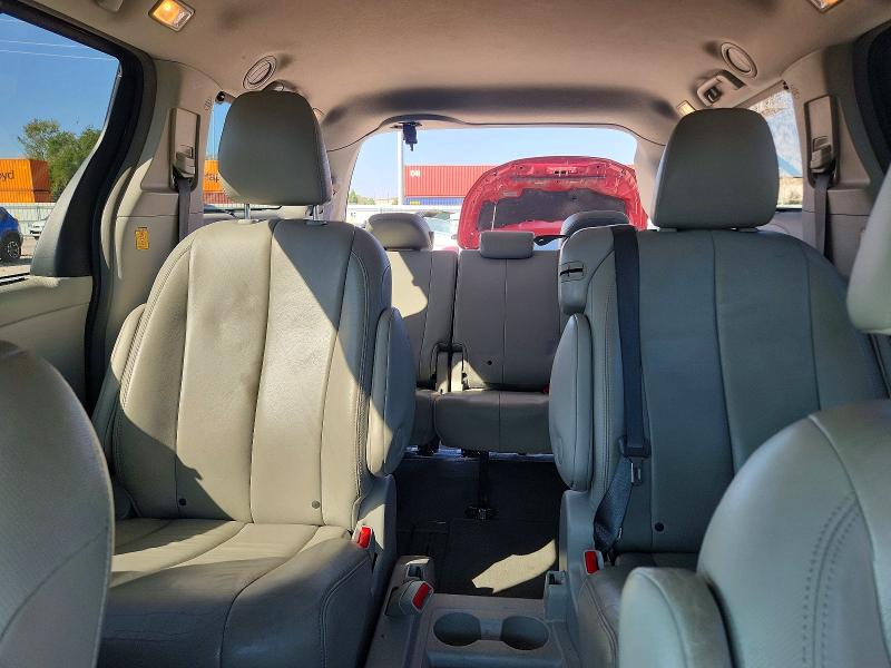 2013 Toyota Sienna მანქანა იყიდება აუქციონზე, vin: 5TDYK3DC4DS380448, აუქციონის ნომერი: 70771846