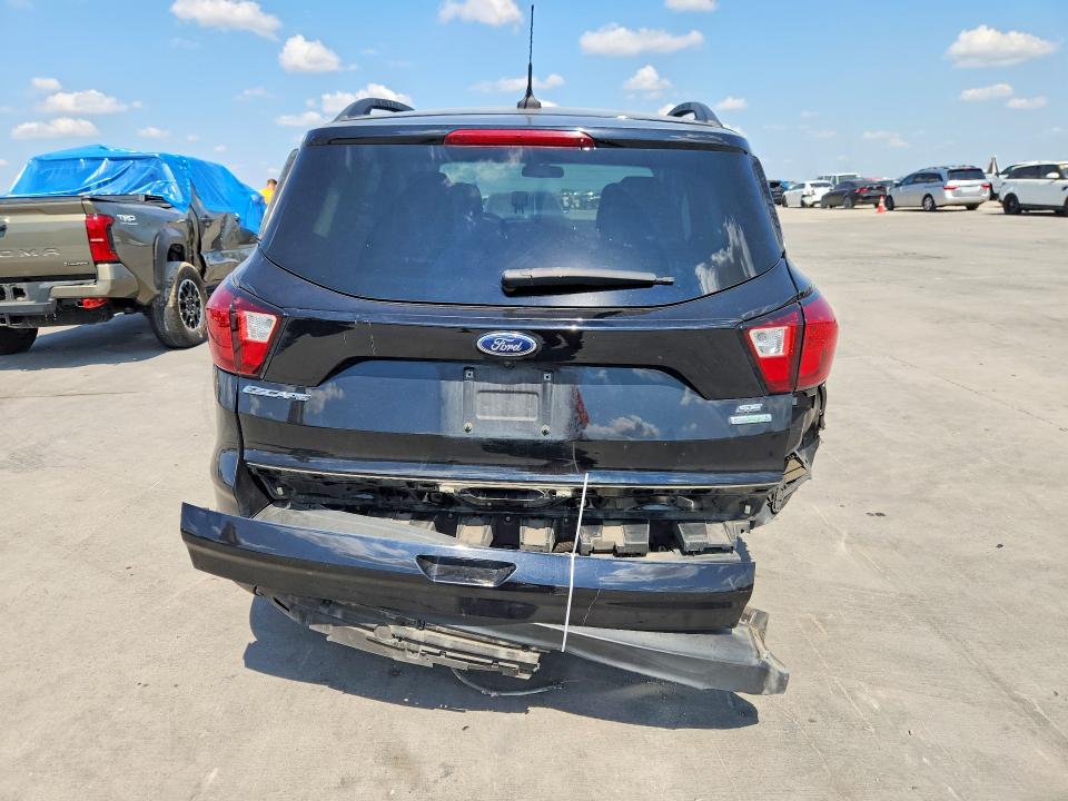 2019 Ford Escape მანქანა იყიდება აუქციონზე, vin: 1FMCU0GD4KUB64031, აუქციონის ნომერი: 68118226