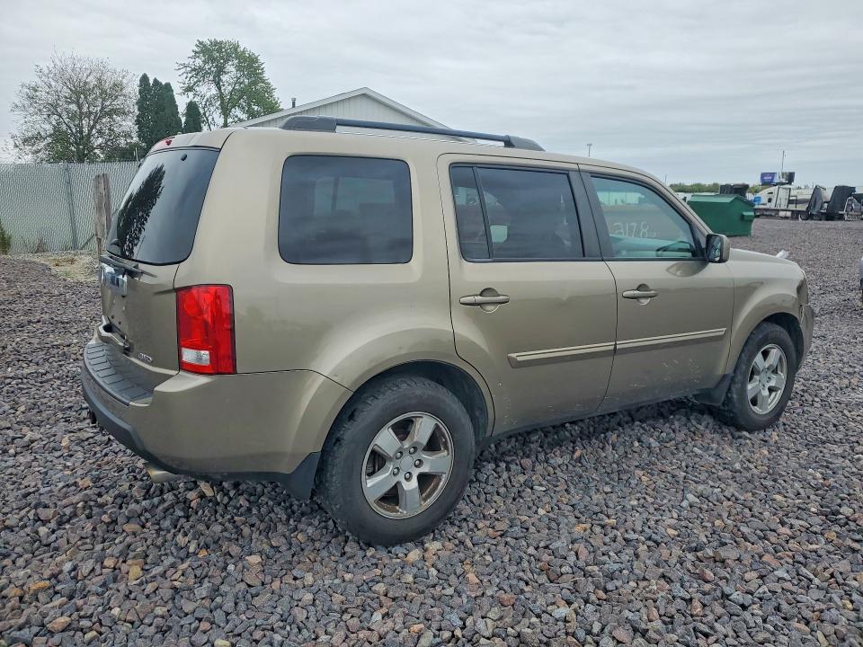 70016056 :رقم المزاد ، 5FNYF4H59BB079455 vin ، 2011 Honda Pilot مزاد بيع
