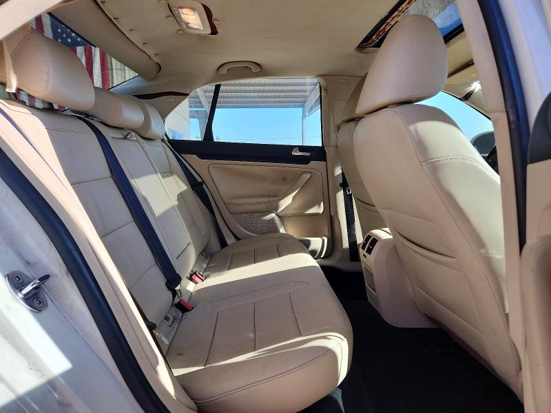Продаж на аукціоні авто 2010 Volkswagen Jetta, vin: 3VWRZ7AJ9AM050419, номер лоту: 69006656