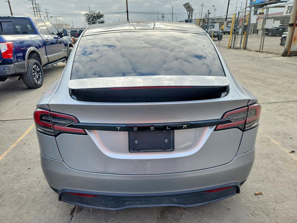 69340456 :رقم المزاد ، 7SAXCDE56SF463608 vin ، 2025 Tesla Model X مزاد بيع