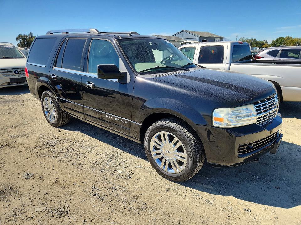 68432486 :رقم المزاد ، 5LMJJ2J50AEJ02290 vin ، 2010 Lincoln Navigator مزاد بيع