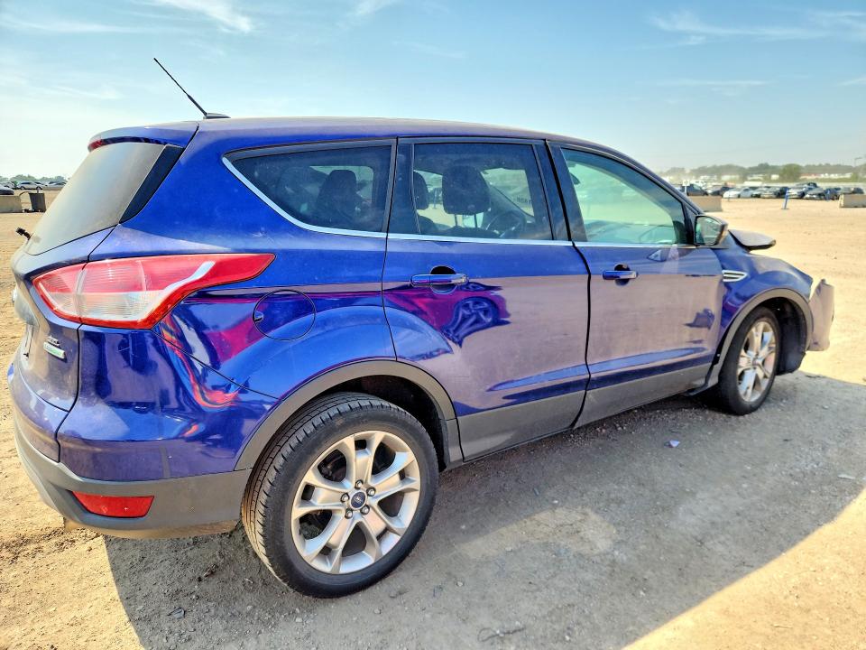 2013 Ford Escape მანქანა იყიდება აუქციონზე, vin: 1FMCU0HX0DUA94510, აუქციონის ნომერი: 67451406