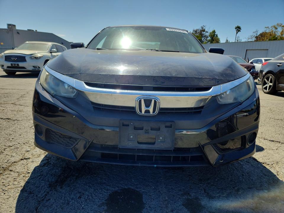Продажа на аукционе авто 2016 Honda Civic, vin: 19XFC2F88GE222006, номер лота: 69331516