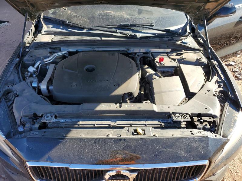 67756026 :رقم المزاد ، 7JR102FK2KG015622 vin ، 2019 Volvo S60 مزاد بيع