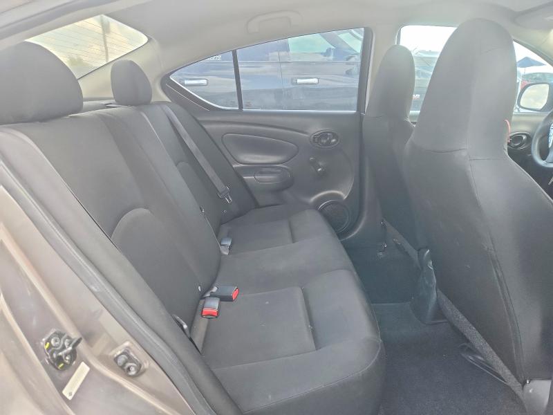 68397876 :رقم المزاد ، 3N1CN7AP1GL870410 vin ، 2016 Nissan Versa مزاد بيع