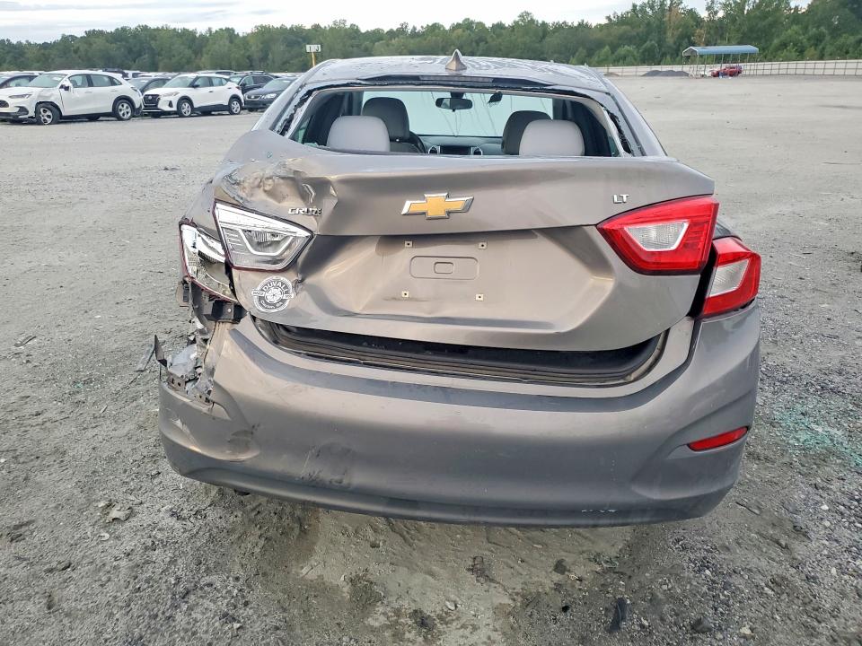 2019 Chevrolet Cruze მანქანა იყიდება აუქციონზე, vin: 1G1BE5SM9K7104772, აუქციონის ნომერი: 68560816