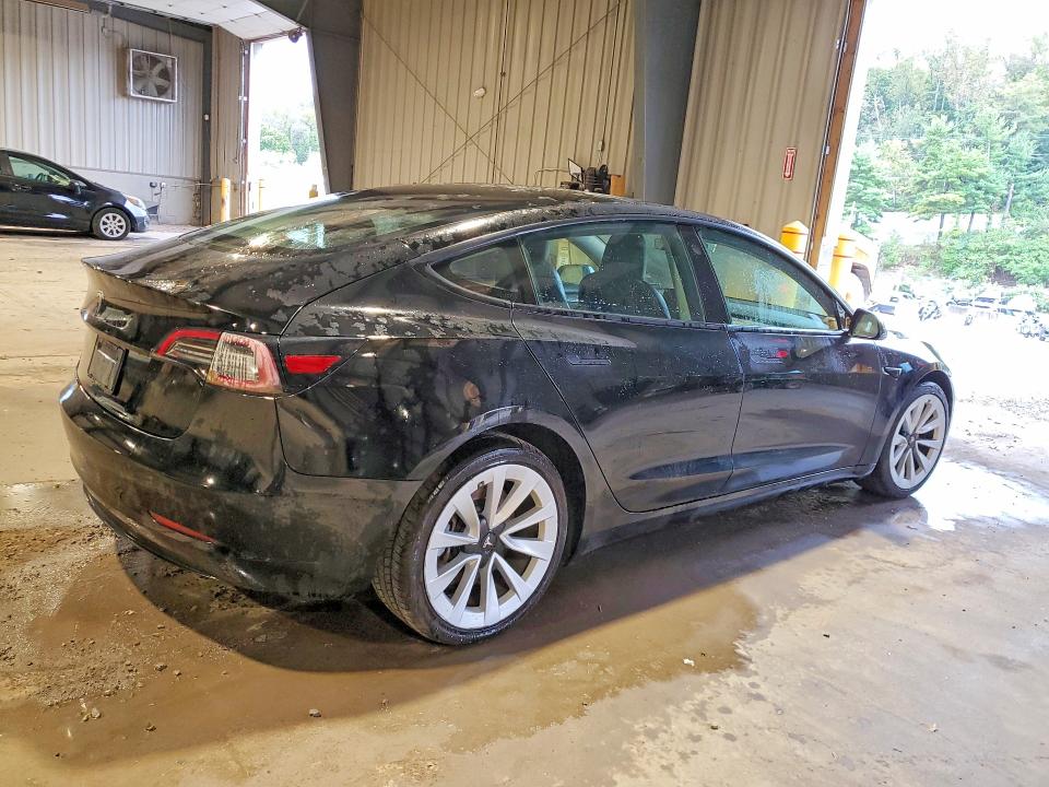 2023 Tesla Model 3 მანქანა იყიდება აუქციონზე, vin: 5YJ3E1EA3PF435404, აუქციონის ნომერი: 70710186
