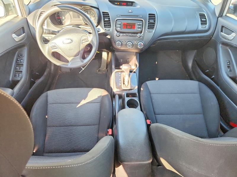 68501916 :رقم المزاد ، 3KPFK4A76JE168970 vin ، 2018 Kia Forte مزاد بيع