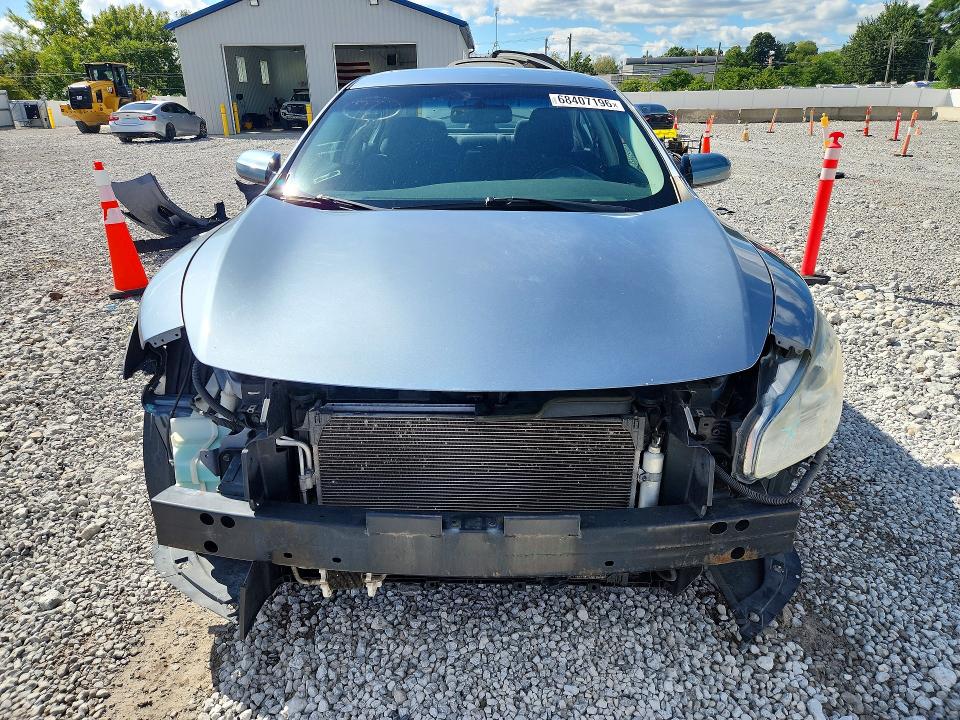 68407196 :رقم المزاد ، 1N4AA5AP3BC861299 vin ، 2011 Nissan Maxima مزاد بيع