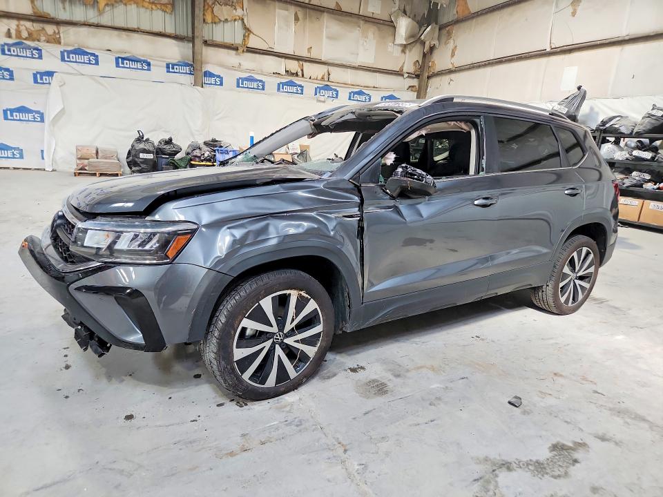 Продаж на аукціоні авто 2024 Volkswagen Taos, vin: 3VVSX7B26RM118366, номер лоту: 69047236