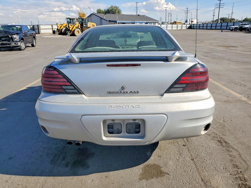2004 Pontiac Grand Am მანქანა იყიდება აუქციონზე, vin: 1G2NF52EX4M538489, აუქციონის ნომერი: 70087346