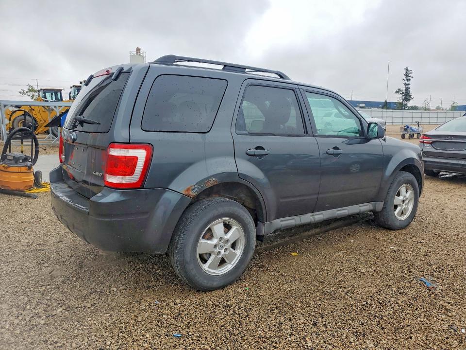 Продажа на аукционе авто 2009 Ford Escape, vin: 1FMCU93G89KB78251, номер лота: 70870026