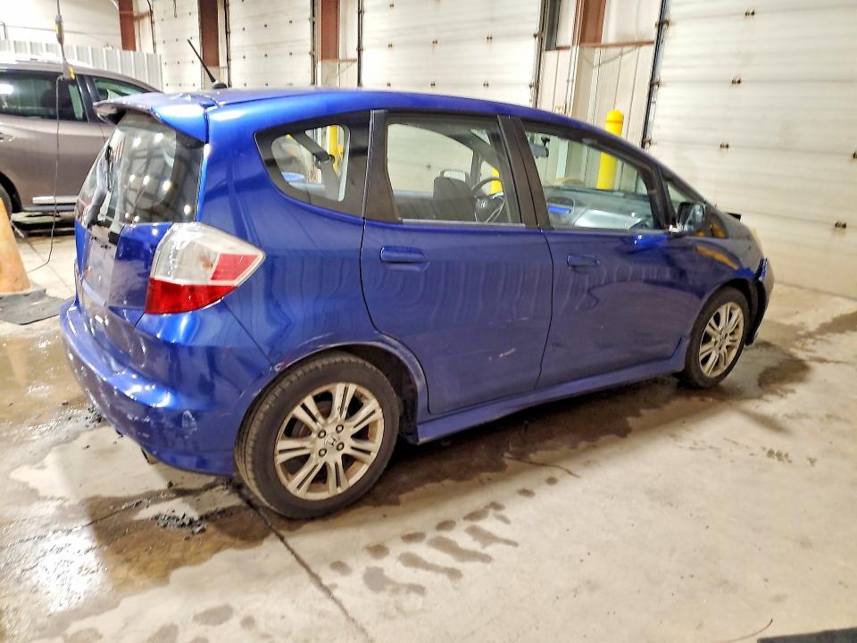 Продажа на аукционе авто 2010 Honda Fit, vin: JHMGE8H47AC000307, номер лота: 69929956