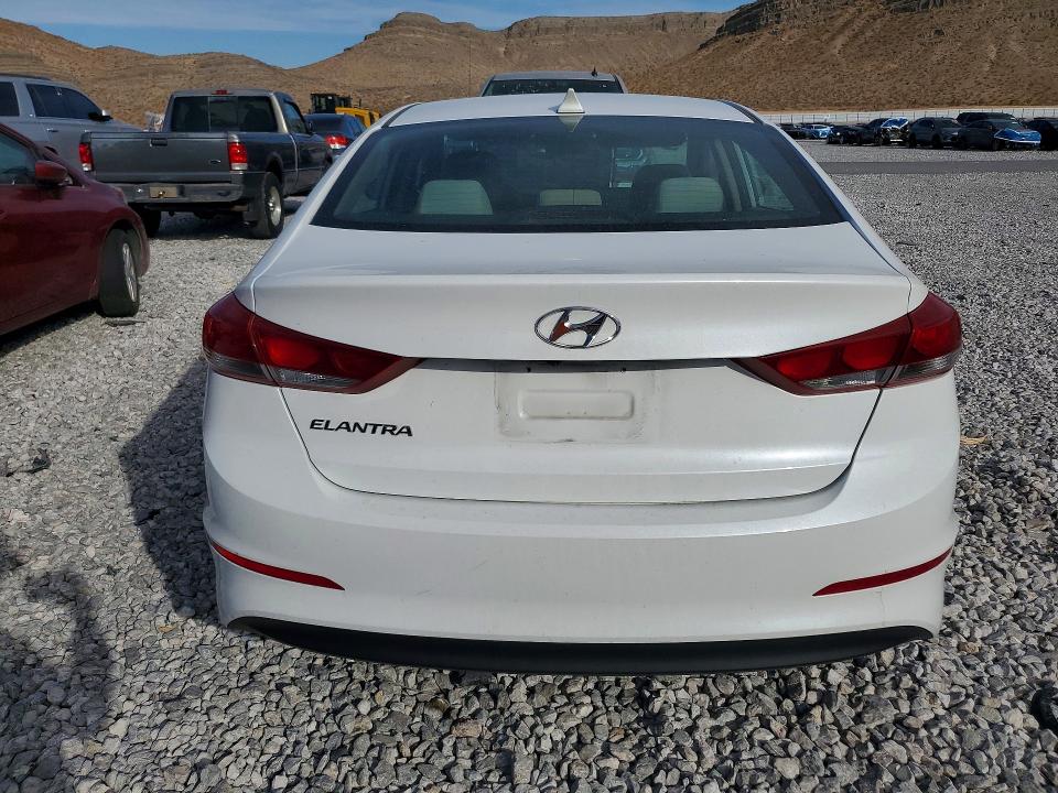 68868756 :رقم المزاد ، 5NPD84LFXJH241330 vin ، 2018 Hyundai Elantra مزاد بيع