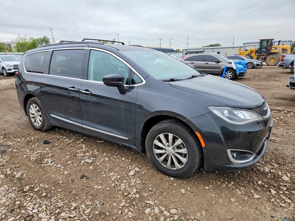 Продаж на аукціоні авто 2017 Chrysler Pacifica, vin: 2C4RC1BG4HR627350, номер лоту: 66897996