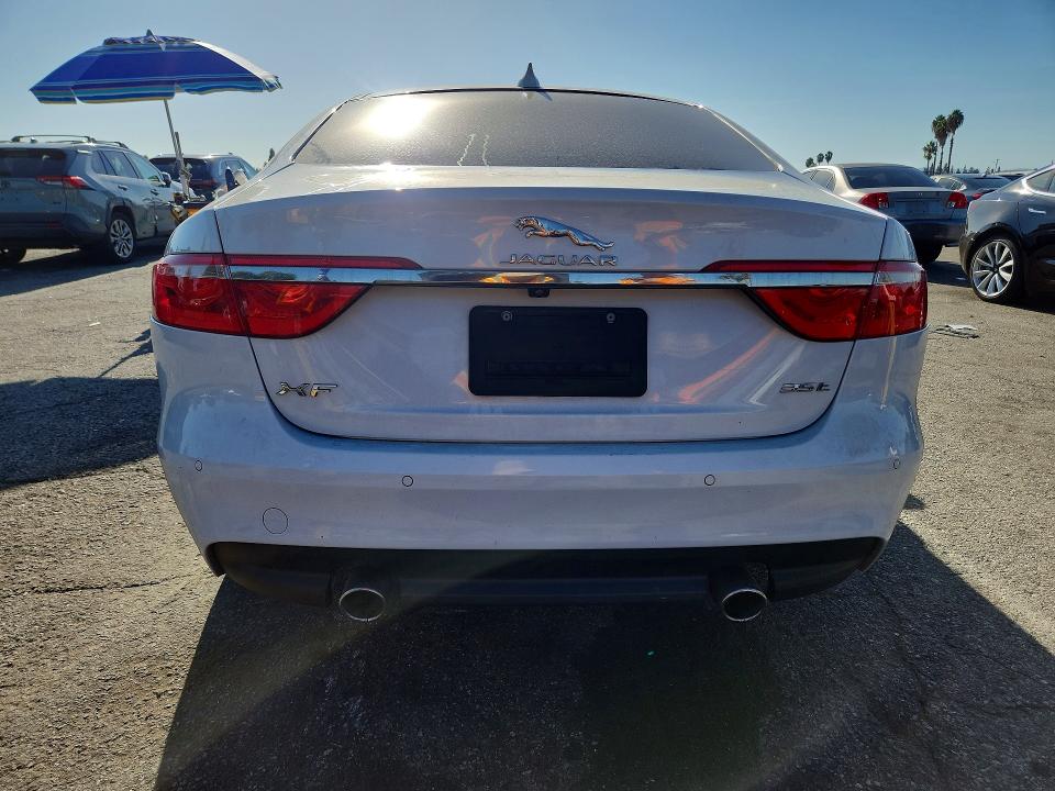 Auction sale of the 2018 Jaguar Xf, vin: SAJBH4EV2JCY53367, lot number: 68102596