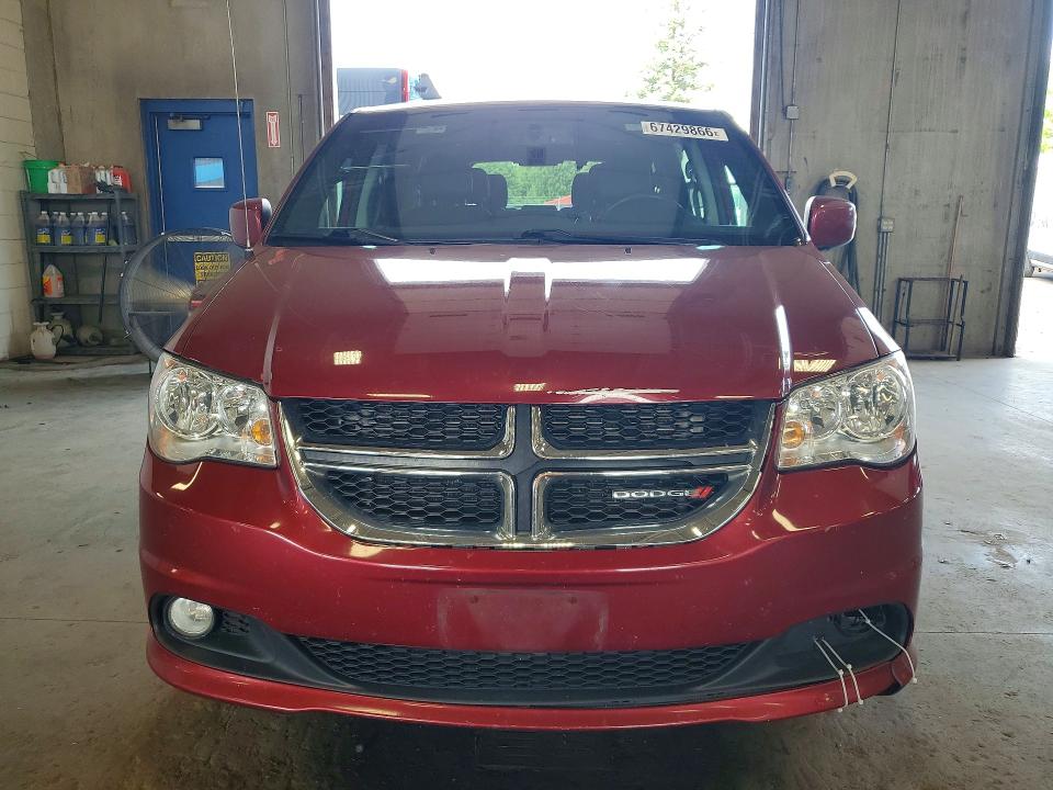 67429866 :رقم المزاد ، 2C4RDGCGXFR728453 vin ، 2015 Dodge Grand Caravan مزاد بيع