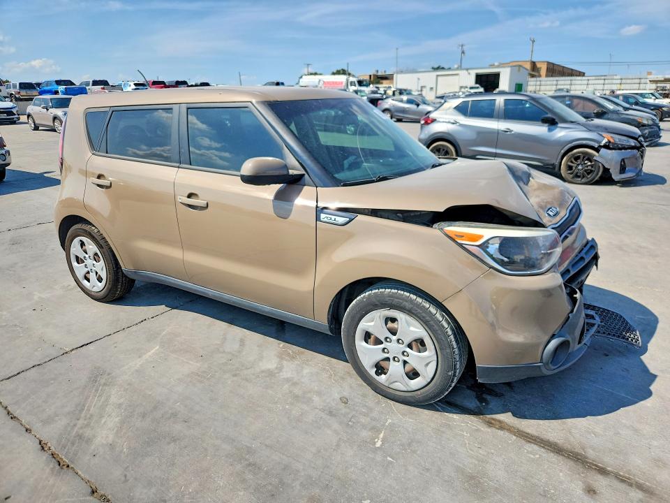 69085506 :رقم المزاد ، KNDJN2A26F7140734 vin ، 2015 Kia Soul مزاد بيع