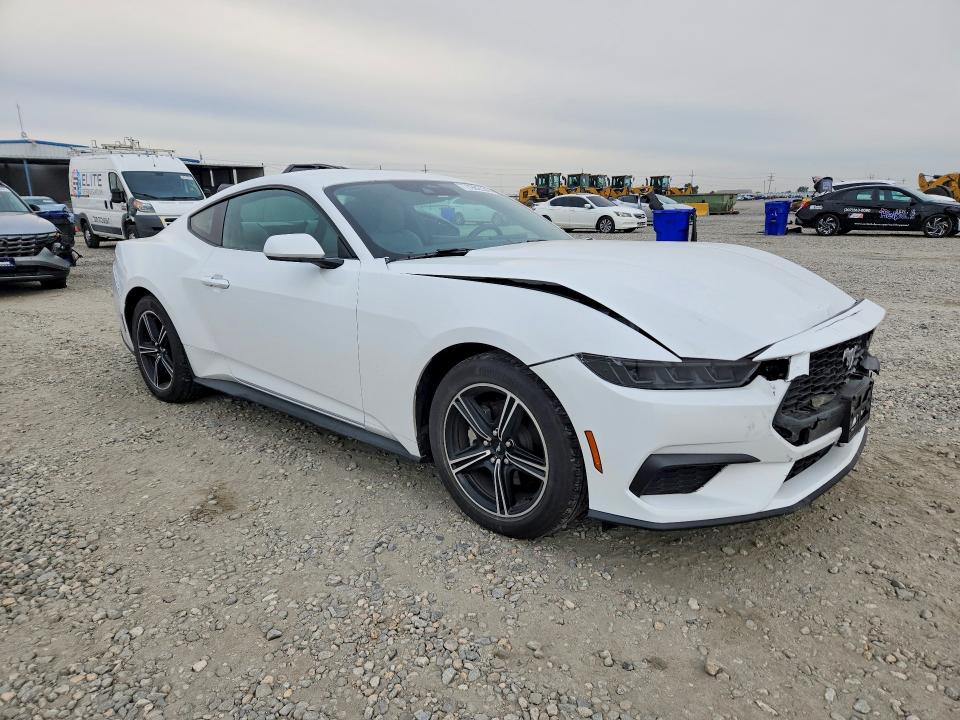 70982536 :رقم المزاد ، 1FA6P8TH8S5131260 vin ، 2025 Ford Mustang مزاد بيع