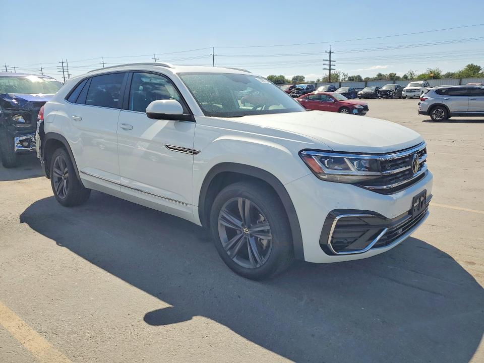 67660756 :رقم المزاد ، 1V2RE2CA9MC206543 vin ، 2021 Volkswagen Atlas Cross Sport مزاد بيع