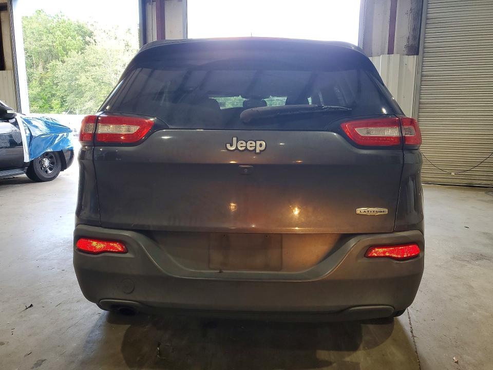 Auction sale of the 2015 Jeep Cherokee, vin: 1C4PJLCB3FW631891, lot number: 68422586