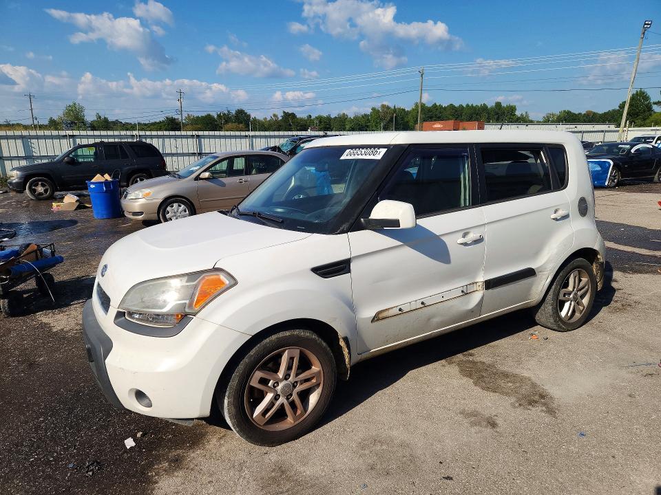 Auction sale of the 2011 Kia Soul, vin: KNDJT2A21B7708842, lot number: 68853086
