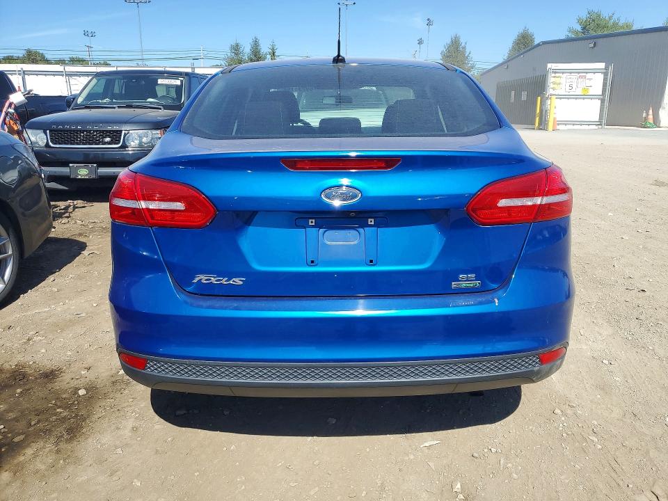 2018 Ford Focus მანქანა იყიდება აუქციონზე, vin: 1FADP3FE7JL255364, აუქციონის ნომერი: 69231196