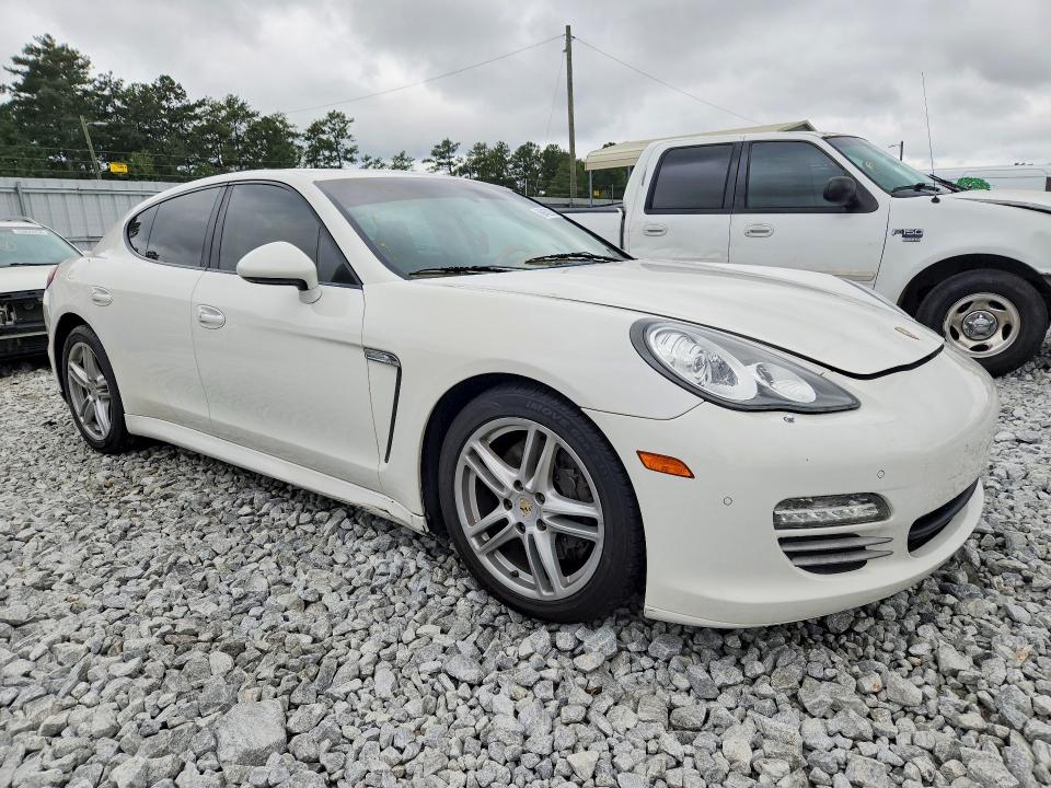 2011 Porsche Panamera მანქანა იყიდება აუქციონზე, vin: WP0AA2A74BL017040, აუქციონის ნომერი: 69452206