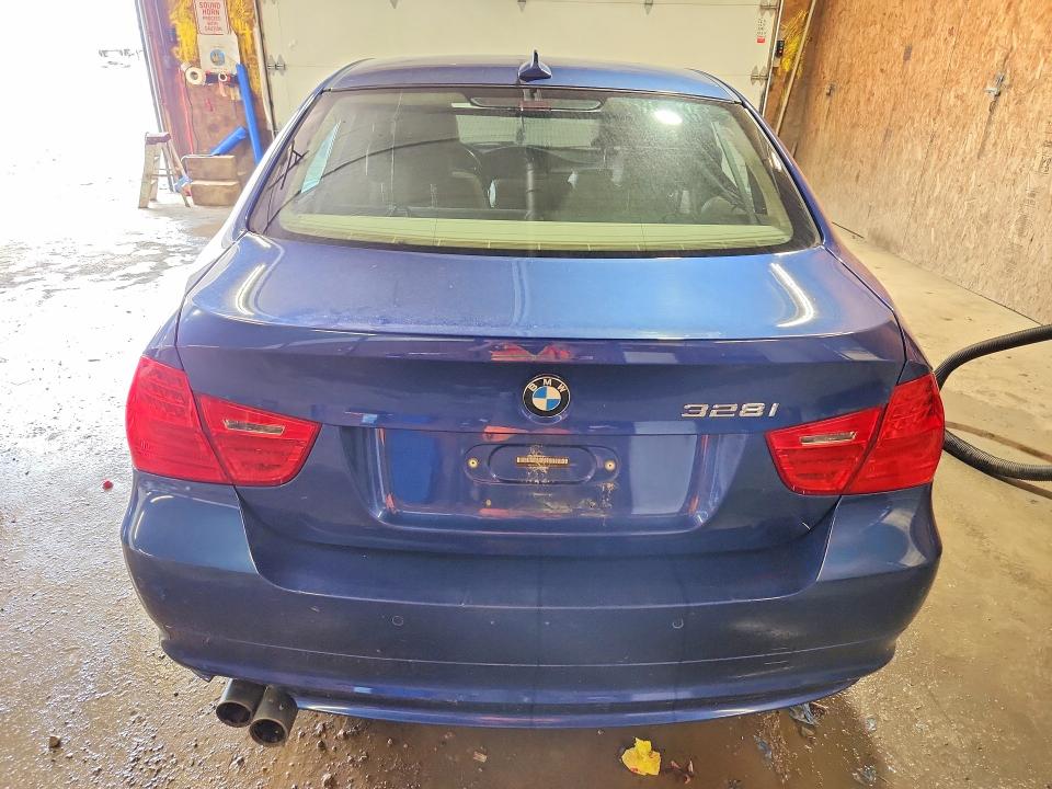 2011 Bmw 328 მანქანა იყიდება აუქციონზე, vin: WBAPK5C57BA660043, აუქციონის ნომერი: 67707296