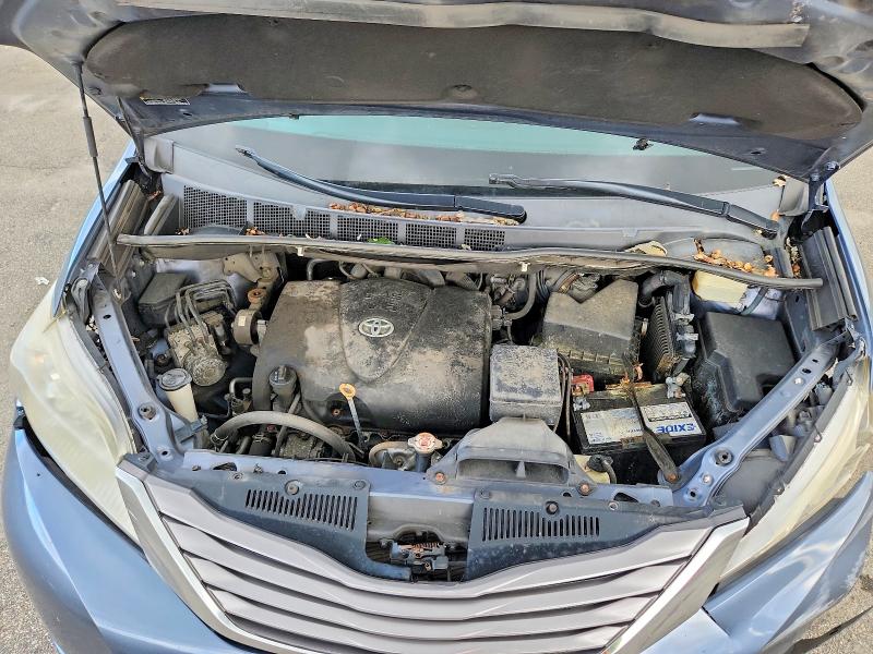 Продажа на аукционе авто 2017 Toyota Sienna, vin: 5TDYZ3DC5HS884623, номер лота: 69569556