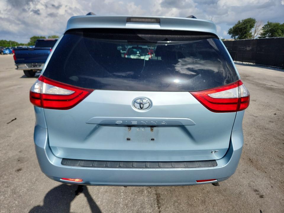 69629676 :رقم المزاد ، 5TDKK3DC7GS714935 vin ، 2016 Toyota Sienna مزاد بيع