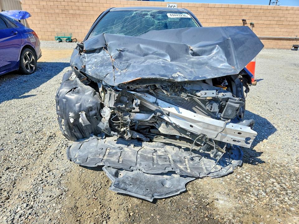 69443236 :رقم المزاد ، 4T1DAACK9SU027965 vin ، 2025 Toyota Camry مزاد بيع