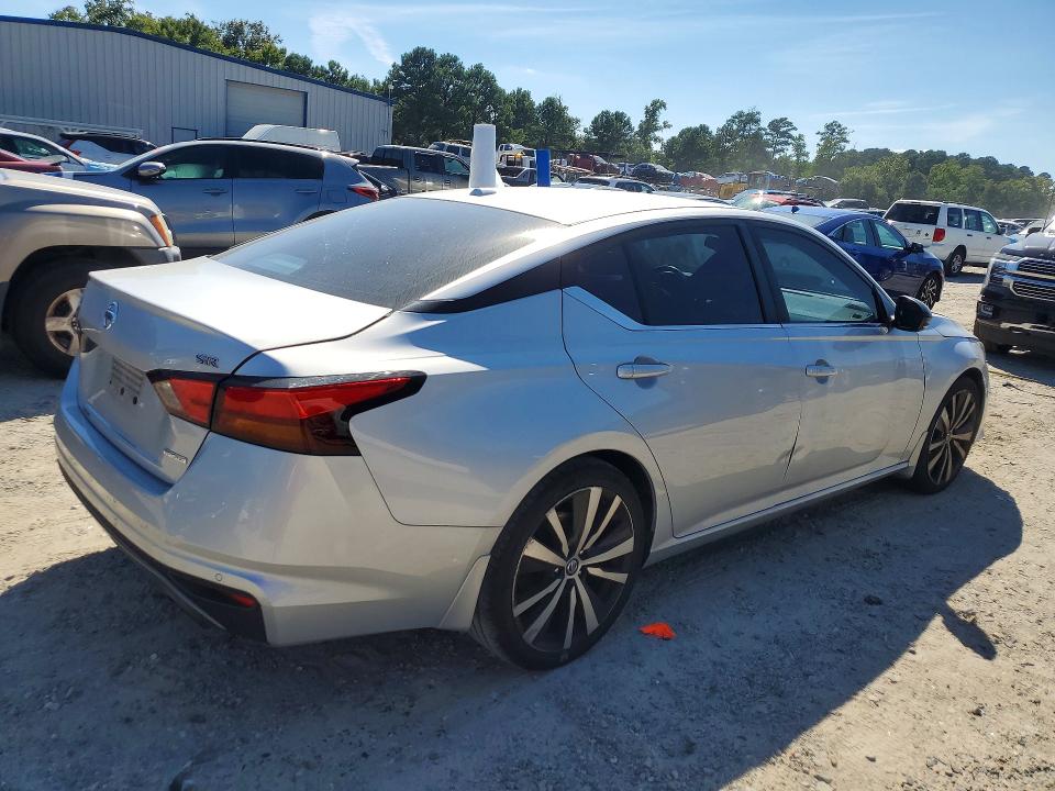 68233696 :رقم المزاد ، 1N4AL4CV7LC114726 vin ، 2020 Nissan Altima مزاد بيع