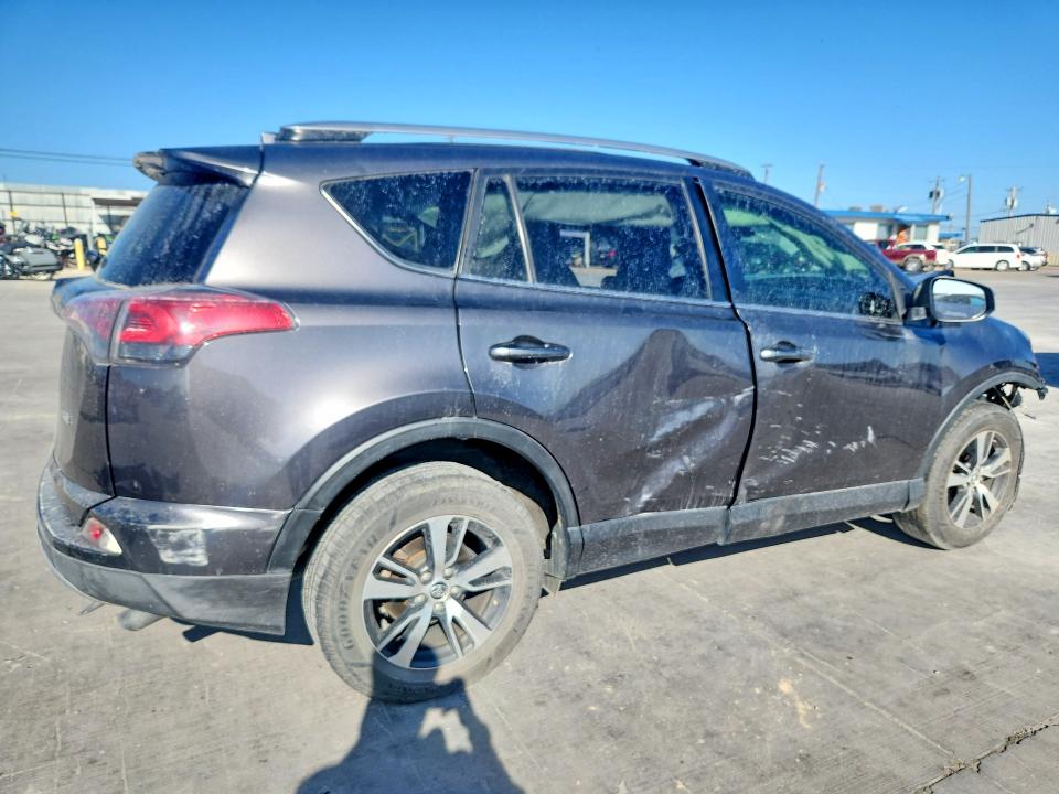 2018 Toyota Rav4 მანქანა იყიდება აუქციონზე, vin: JTMWFREV2JJ732661, აუქციონის ნომერი: 68853526