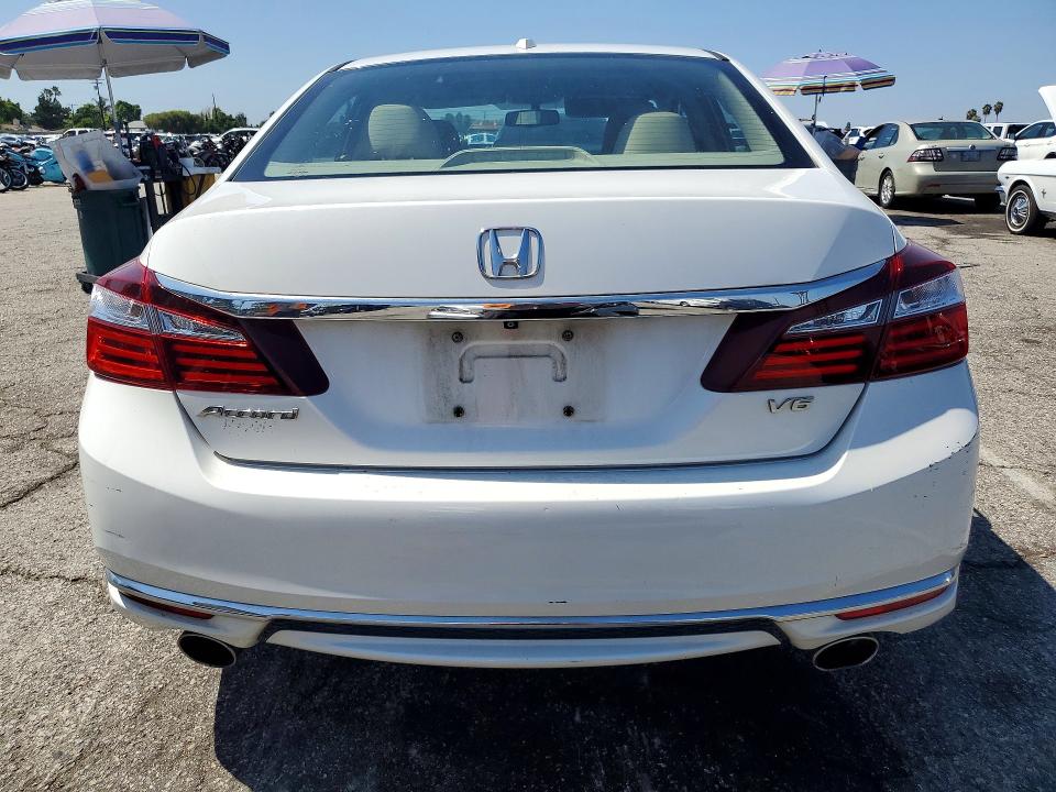 68243406 :رقم المزاد ، 1HGCR3F80GA014259 vin ، 2016 Honda Accord مزاد بيع