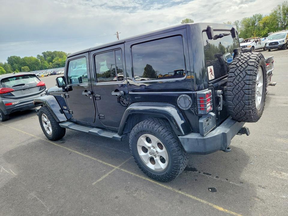 69373826 :رقم المزاد ، 1C4BJWEG4DL602872 vin ، 2013 Jeep Wrangler Unlimited مزاد بيع