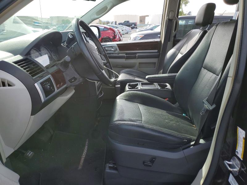 70573726 :رقم المزاد ، 2A4RR8DX7AR366672 vin ، 2010 Chrysler Town & Country مزاد بيع